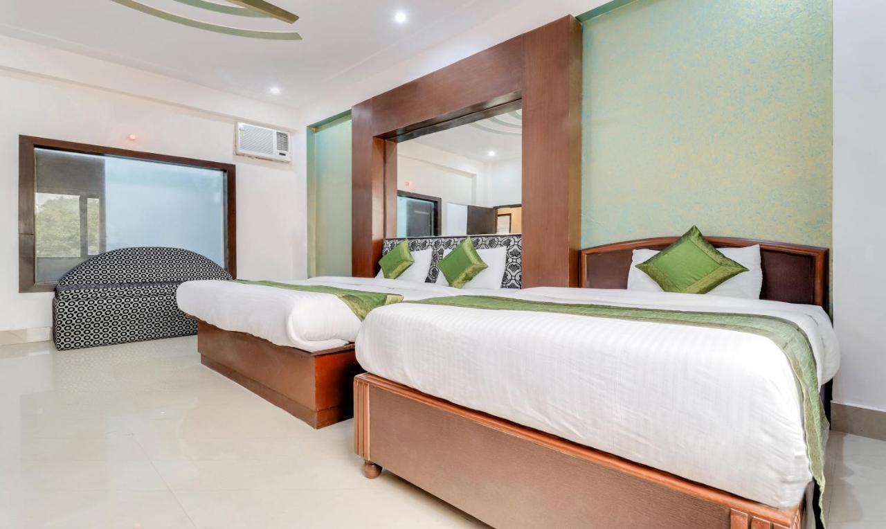 Hotel New Park Plaza Haridvár Kültér fotó